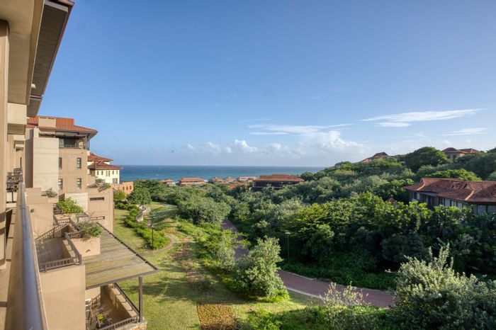 Zimbali House For Sale: Two en suite bedrooms, sea views, pool access.