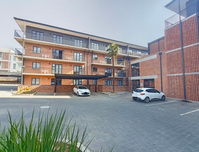 Hyde Park Apartment To Rent: 2 en-suite bedrooms, gym, pool, 24/7 security.