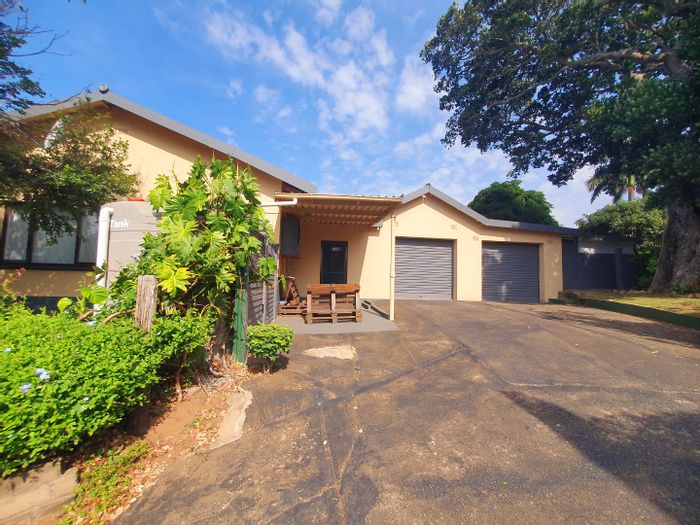 Woodgrange House For Sale: 3 beds, flatlet, solar heating, large garden, near beach.