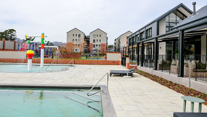 Bahari Lifestyle Apartments: Secure, internet-ready living in Somerset West Central. To Rent.