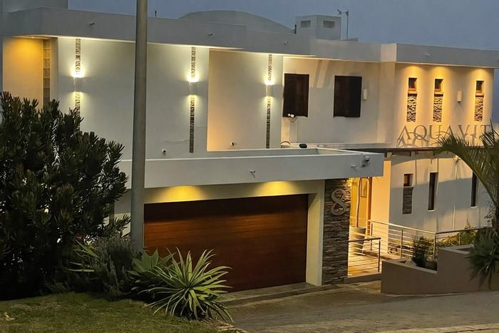 Cutty Sark House For Sale: 6 en-suite bedrooms, pool, wine cellar, solar system.