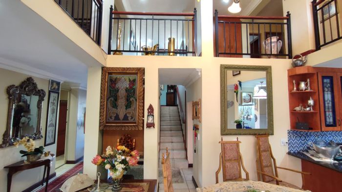 For Sale: House in Eldo Village Estate with 4 beds, clubhouse, pool, and garden.