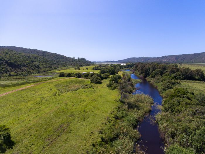 Plettenberg Bay Rural Farm For Sale: Approved plans, fertile land, river views.