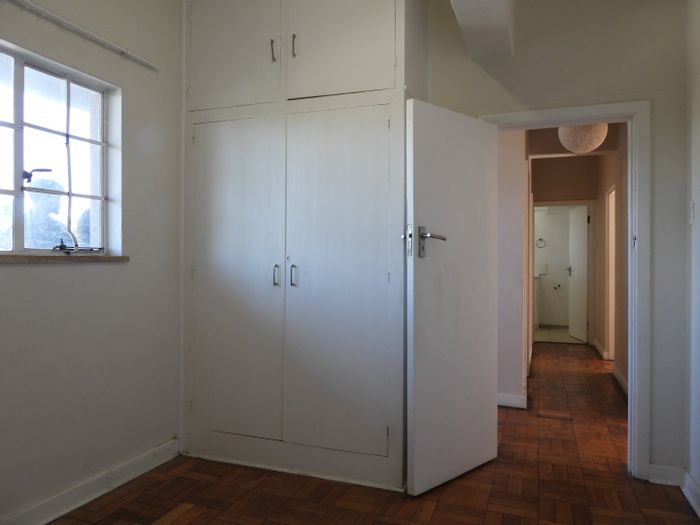 Property #2342894, Apartment Rental Monthly in Rondebosch