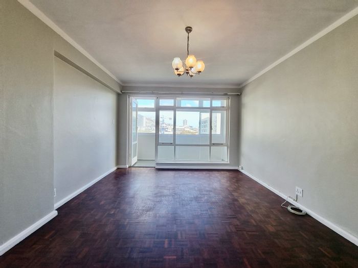 Property #2342267, Apartment For Sale in Sea Point
