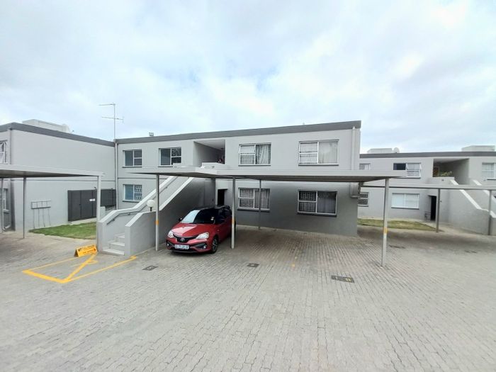 For Sale: Townhouse in Marais Steyn Park with pool, balcony, and secure access.