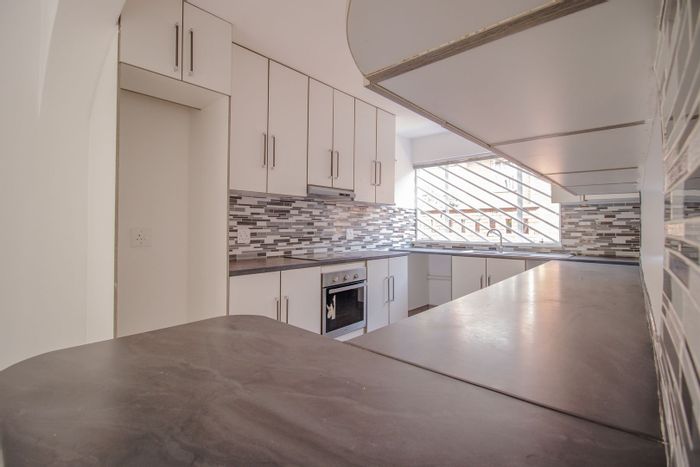 For Sale: 3-Bedroom Townhouse in Jeppestown with garden, garage, and proximity to amenities.