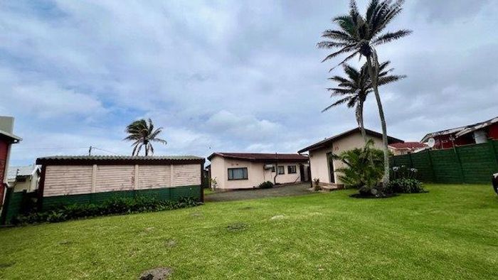 For Sale: House in St Michaels On Sea with sea views, pool, and garden.