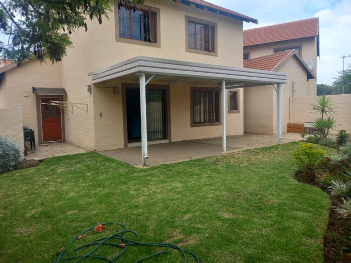 For Sale: Townhouse in Carlswald with 3 beds, 2 baths, double garage, secure complex.