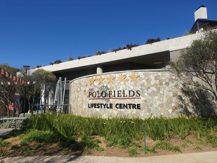 Top Floor Apartment To Rent in The Polofields with Estate Amenities and Balcony.