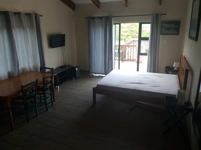 Furnished 1-bed apartment in Dana Bay, utilities included, near beaches and shops.