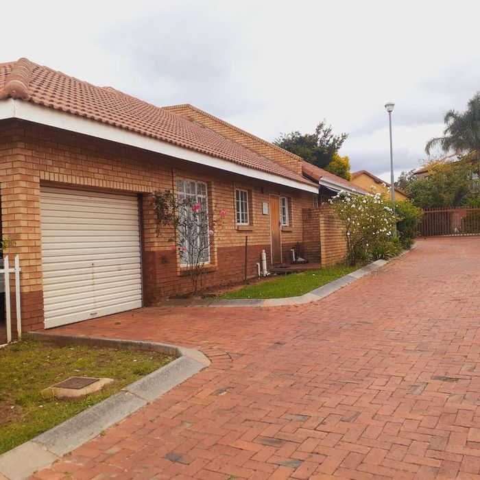 2-Bedroom House To Rent in Noordwyk with private garden and secure parking.