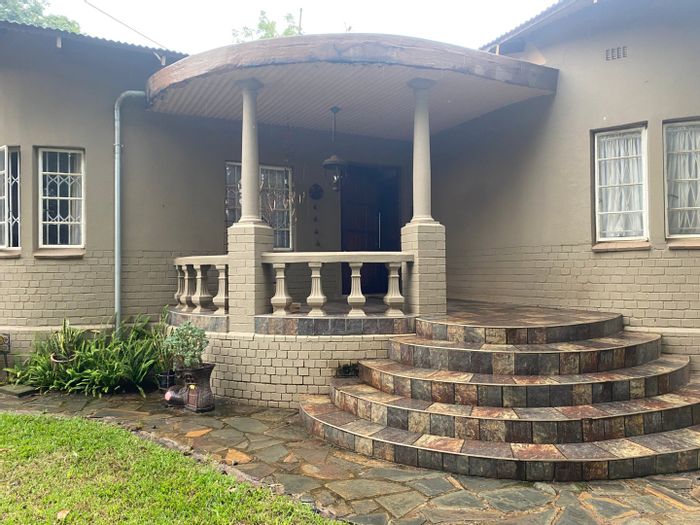 For Sale: House in Wonderboom South with 4 bedrooms, entertainment veranda, and garden.
