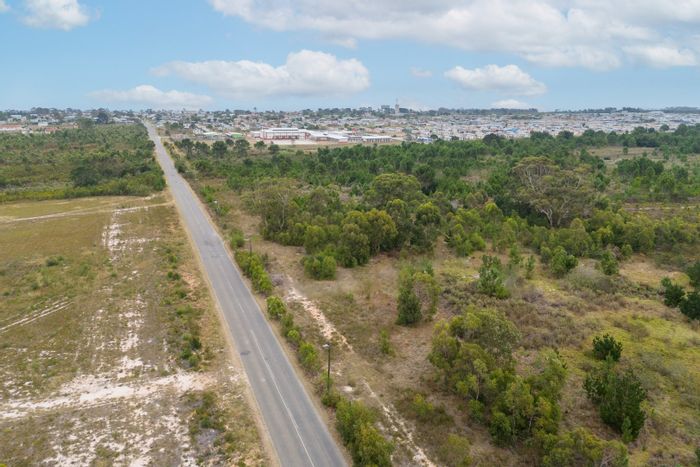 Vacant Land Residential in Plettenberg Bay Rural For Sale, 6.6 hectares with potential.