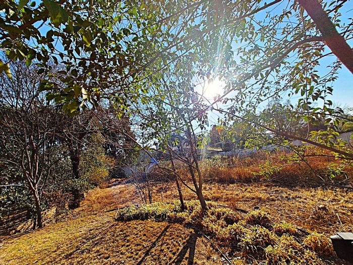 Vacant Land Residential for Sale in Sandhurst, 1049m² with right of way.