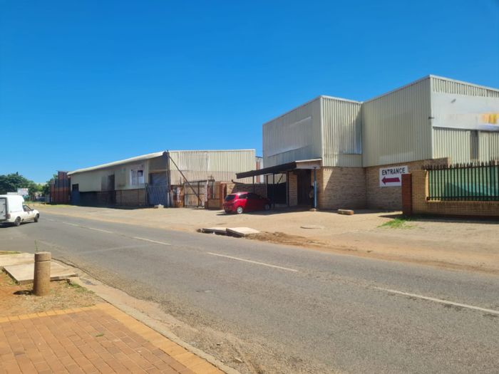 Commercial property for sale in Lenasia Ext 6 with growth potential and flexible space.