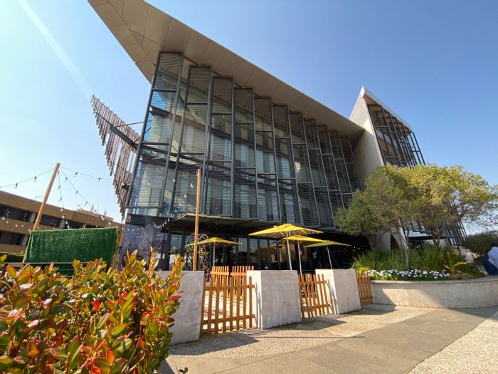Commercial office space to rent in Centurion Central with green features and amenities.