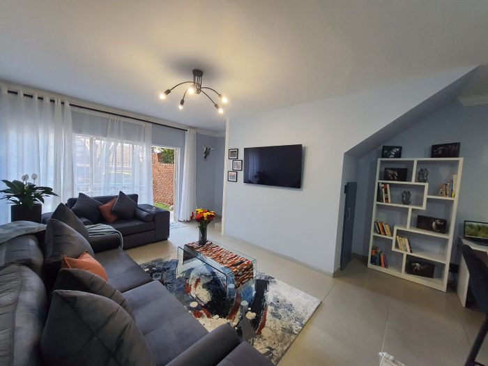 To Rent: Furnished 2-Bedroom Townhouse in Waterkloof Glen with utilities included.