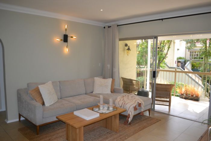 Bryanston East Townhouse To Rent: 2 beds, pool access, secure estate living.