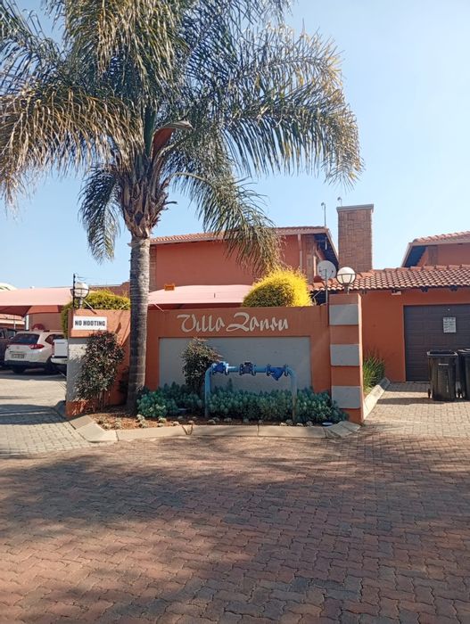 3-Bedroom Apartment To Rent in Glen Marais with secure complex and double garage.