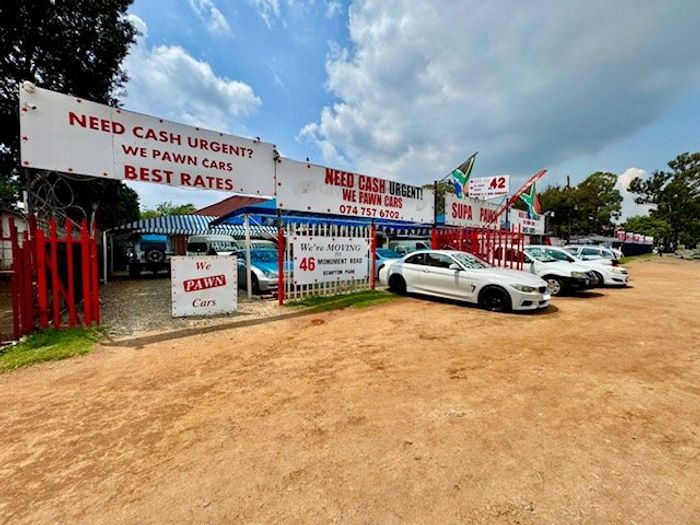 House for Sale in Kempton Park Central: 3 Bedrooms, versatile layout, ideal for business.