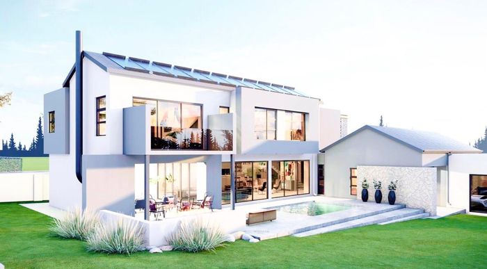 For Sale: House in Midstream Estate with pool, staff quarters, and spacious layout.