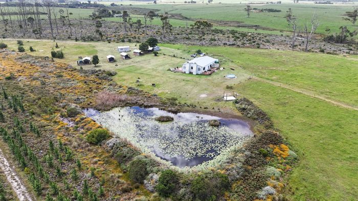 Plettenberg Bay Rural Farm For Sale: Tented camp, hiking trails, and ocean views.