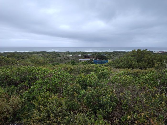 Cannon Rocks Central: Vacant Land Residential 969m², close to beach, For Sale.