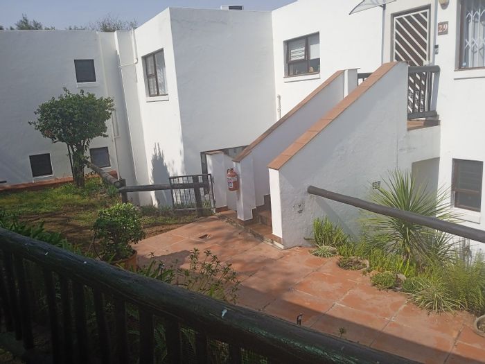 1-Bedroom Apartment in Kosmos with Pool, Tennis Court, and Braai Area To Rent
