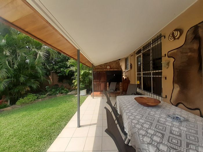 For Sale: 3-Bedroom Townhouse in Florauna with secure parking and entertainment patio.