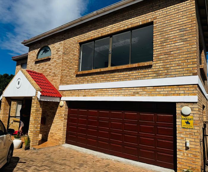 Wavecrest House For Sale: 4 Bedrooms, dual living potential, spacious garden, double garage.