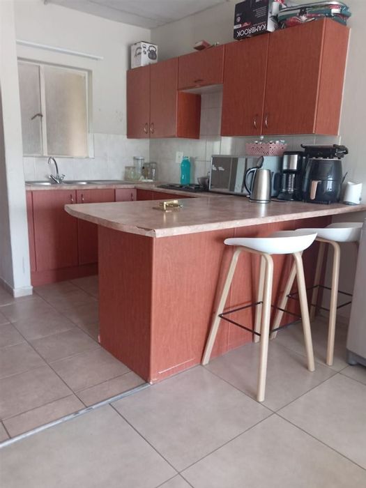 Birchleigh Townhouse For Sale: 2 Bedrooms, 2 Bathrooms, Secure Carport, Convenient Location.