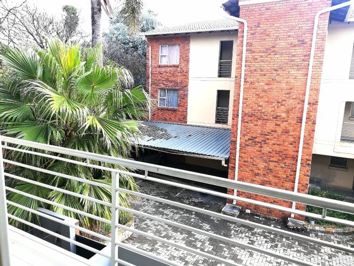 For Sale: 2-Bedroom Apartment in Blackheath with Balcony, Carport, and Laundry Area.