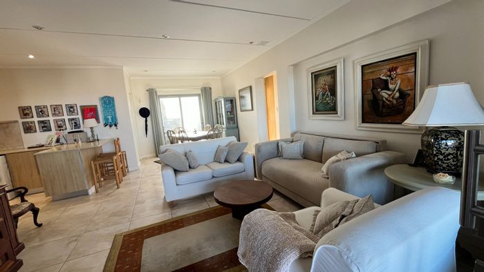 Cutty Sark Apartment For Sale: Sea views, patio, pool, and parking included.
