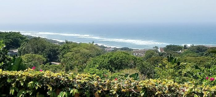 For Sale: House in Southbroom Central with pool, sea views, and spacious living.