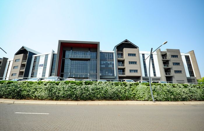 Commercial office space to rent in Irene, Southdowns Ridge Office Park, various sizes available.