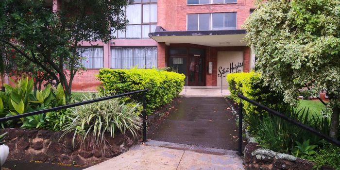 Secure 2-Bedroom Apartment with Scenic Views and Lock-Up Parking - Pelham, For Sale