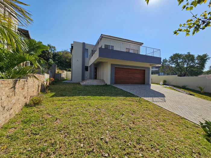 For Sale: Spacious 6-Bedroom House in Elawini Lifestyle Estate with Double Garage.