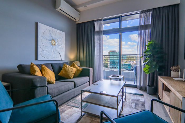 For Sale: Apartment in Menlyn with pool, dining, security, and parking.