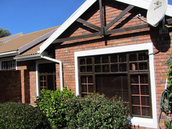Dan Pienaar Apartment For Sale: 1 bed, private yard, full bath, immediate occupancy.