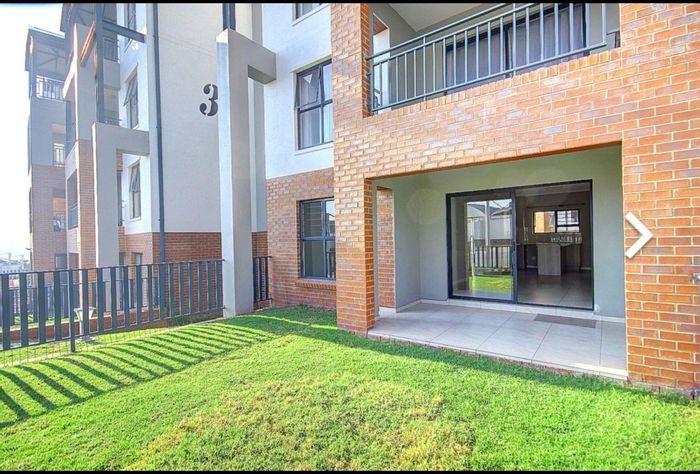 Noordhang Apartment To Rent: 2 Bedrooms, pool, gym, clubhouse, pre-paid electricity.