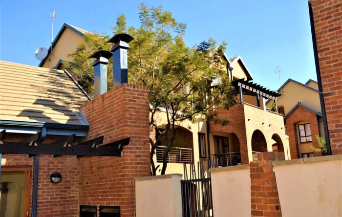 For Sale: 2-Bedroom Apartment in Carlswald with Pool, Clubhouse, and Security.