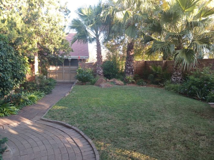 Versatile Adamayview house for sale with rental income, pool, and flatlets.