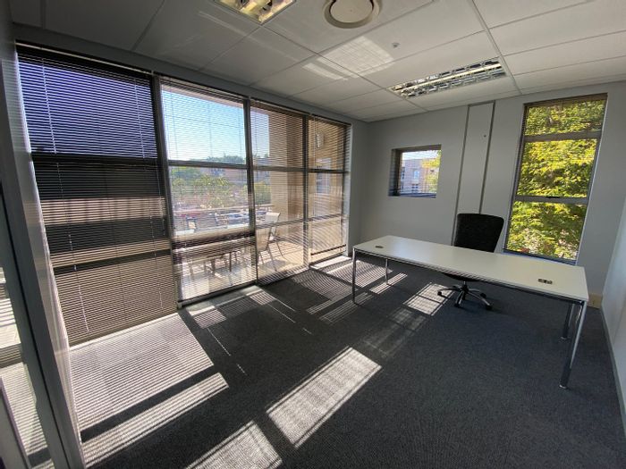 Commercial Office to Rent in Die Hoewes with shared amenities and parking options.