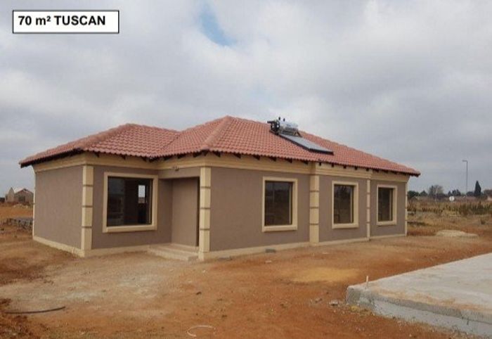 For Sale: 3-Bedroom House in Crystal Park with secure location and easy access.