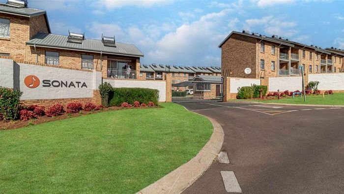 2-Bedroom Apartment For Sale in Blue Hills with Pool, Clubhouse, and Wi-Fi.