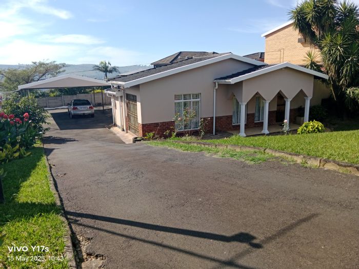 Belfort Estate House For Sale: 3 bedrooms, solar power, CCTV, spacious yard.