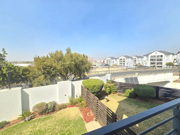 For Sale: 3-bedroom apartment in The Isle with pool, balcony, and secure complex.