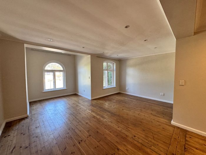 1-Bedroom Apartment To Rent in Kenilworth with spacious living and convenient amenities.