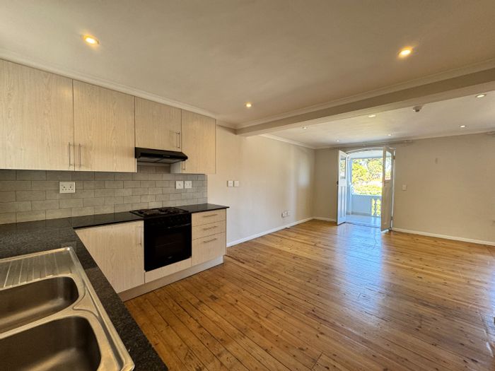 1-Bedroom Apartment in Kenilworth To Rent with Balcony and Upgraded Kitchen.